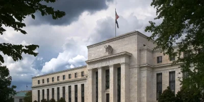 La-Fed-opta-por-cautela-ANIF-portada